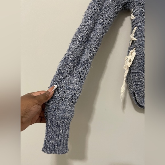 American Rag Womens Sweater Size Medium Blue Gray Knit Lace Up Sides Top - Picture 3 of 10